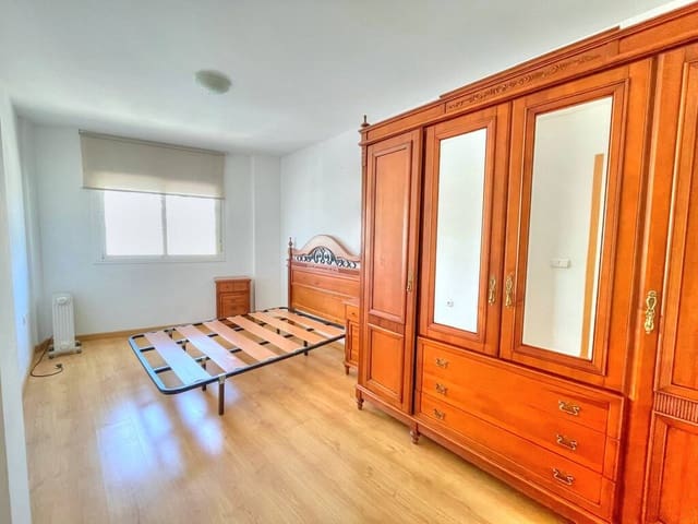 4 bedroom Penthouse for sale in Riogordo - € 197,000 (Ref: 7512588)