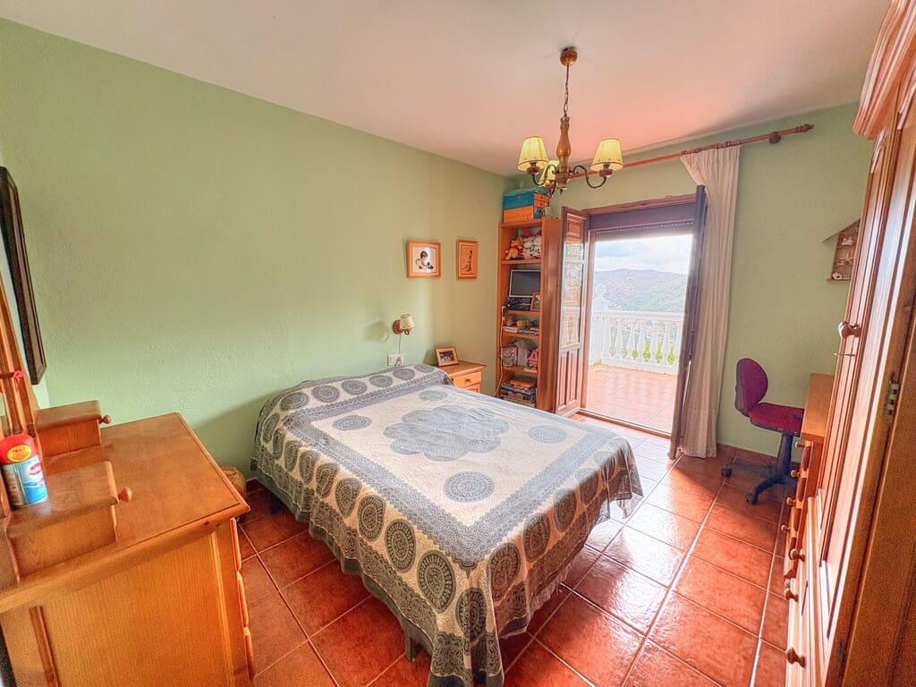 3 quarto Quinta/Casa Rural para venda em Moclinejo com piscina garagem - 440 000 € (Ref: 7650415)