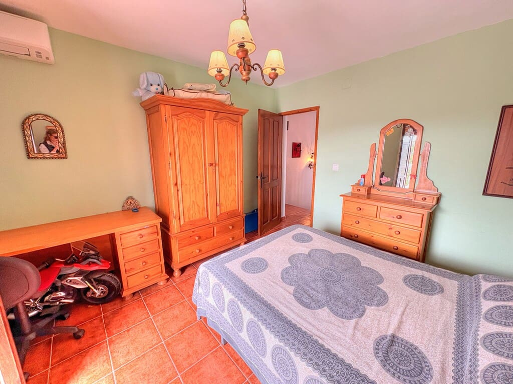 3 quarto Quinta/Casa Rural para venda em Moclinejo com piscina garagem - 440 000 € (Ref: 7650415)