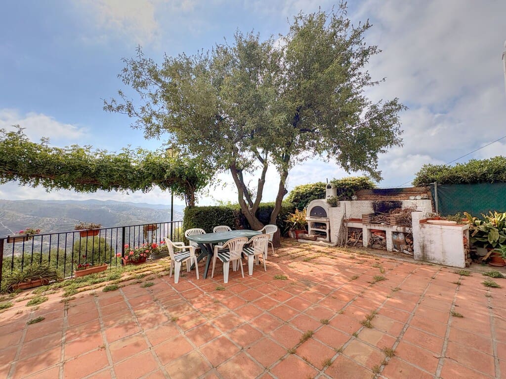 3 quarto Quinta/Casa Rural para venda em Moclinejo com piscina garagem - 440 000 € (Ref: 7650415)