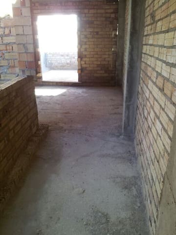 3 Zimmer Haus zu verkaufen in Antequera mit Garage - 105.000 € (Ref: 7670380)