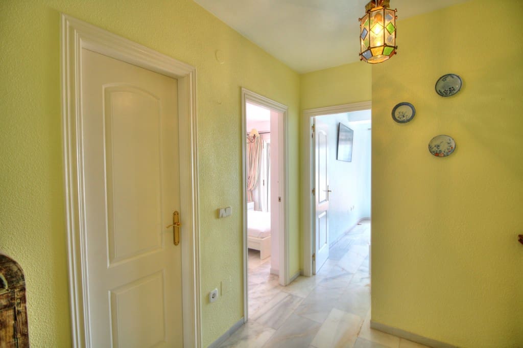 2 bedroom Townhouse for rent in Benajarafe with pool - € 900 (Ref: 7698978)