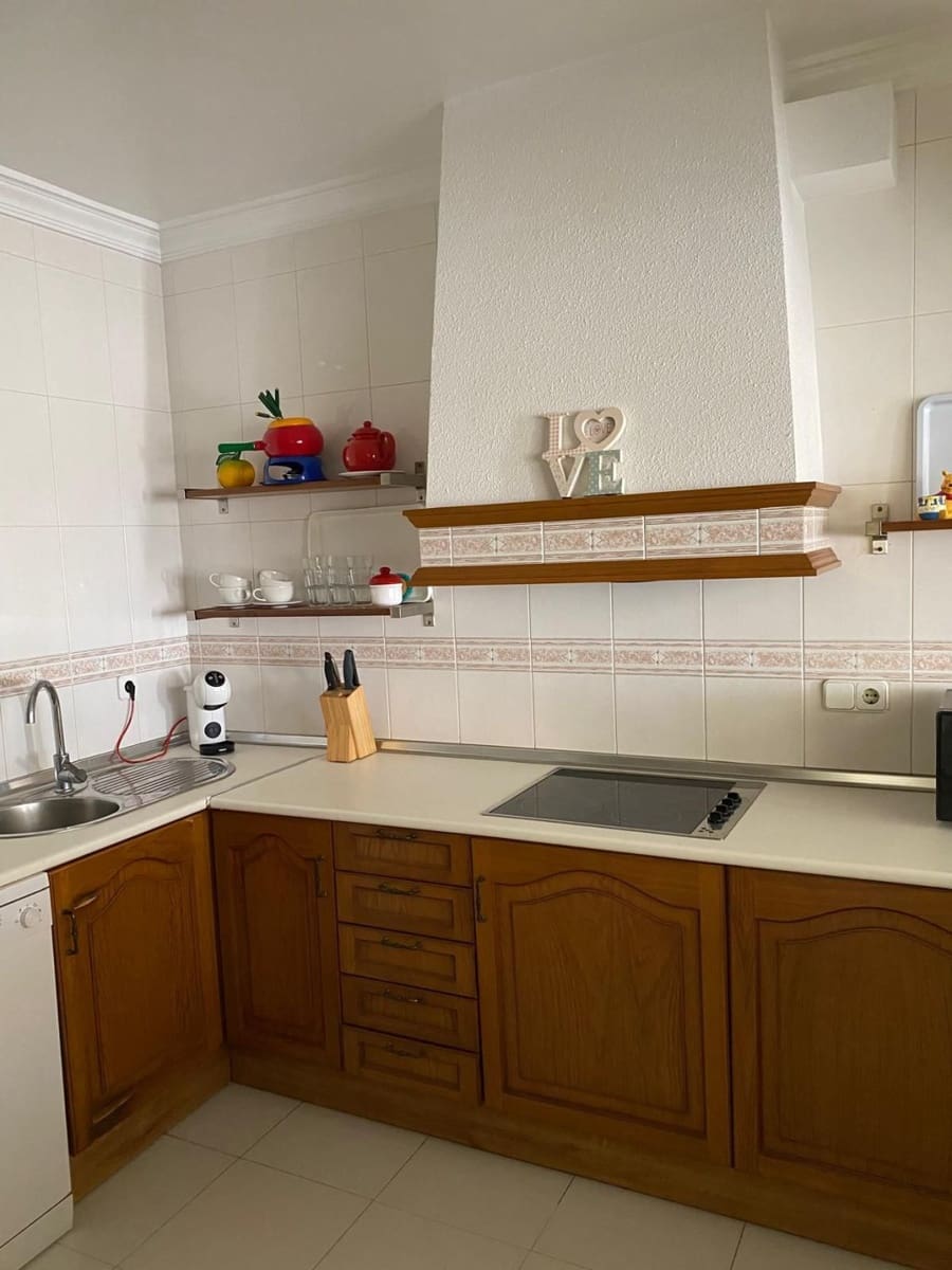2 bedroom Townhouse for rent in Benajarafe with pool - € 900 (Ref: 7698978)
