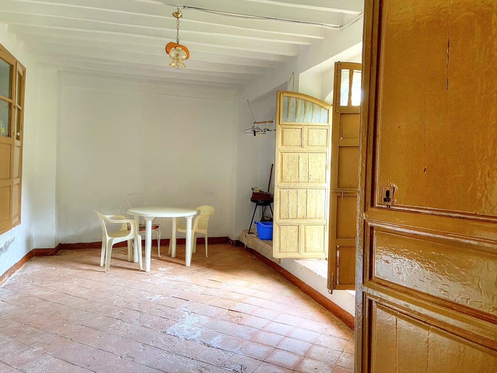 4 sypialnia Finka/Dom wiejski na sprzedaż w Riogordo z basenem garażem - 373 000 € (Ref: 7724637)