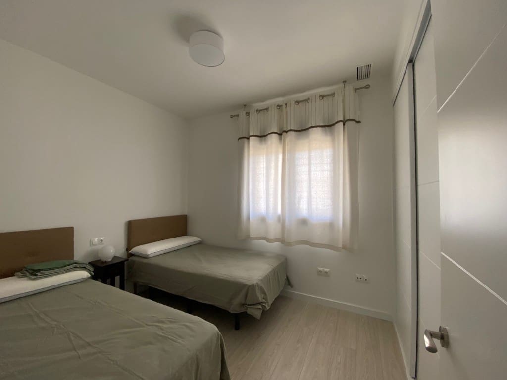 2 sypialnia Mieszkanie na kwatery wakacyjne w Benajarafe z basenem - 1 000 € (Ref: 7769482)