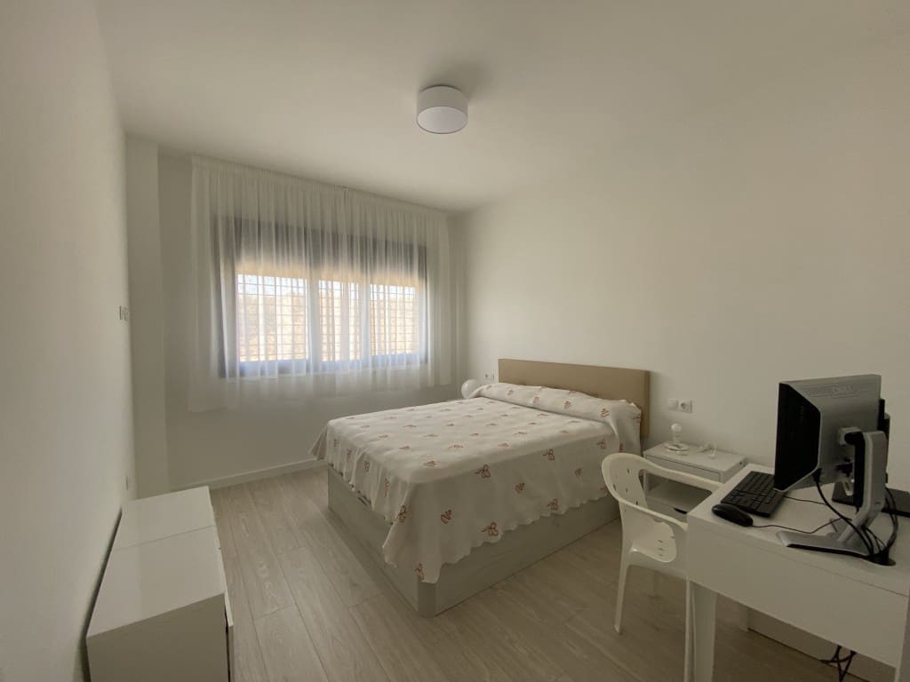 2 sypialnia Mieszkanie na kwatery wakacyjne w Benajarafe z basenem - 1 000 € (Ref: 7769482)