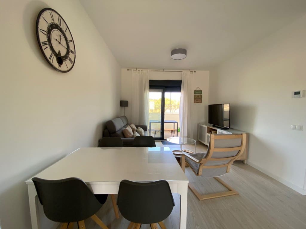 2 sypialnia Mieszkanie na kwatery wakacyjne w Benajarafe z basenem - 1 000 € (Ref: 7769482)