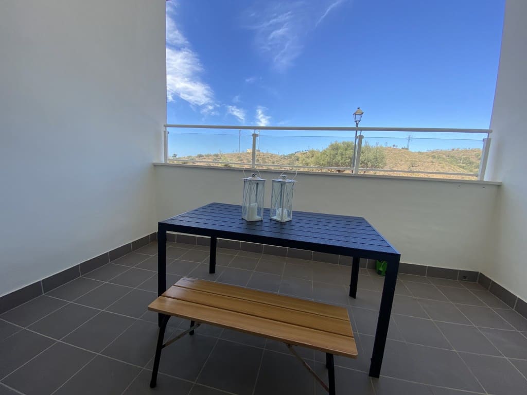 2 sypialnia Mieszkanie na kwatery wakacyjne w Benajarafe z basenem - 1 000 € (Ref: 7769482)