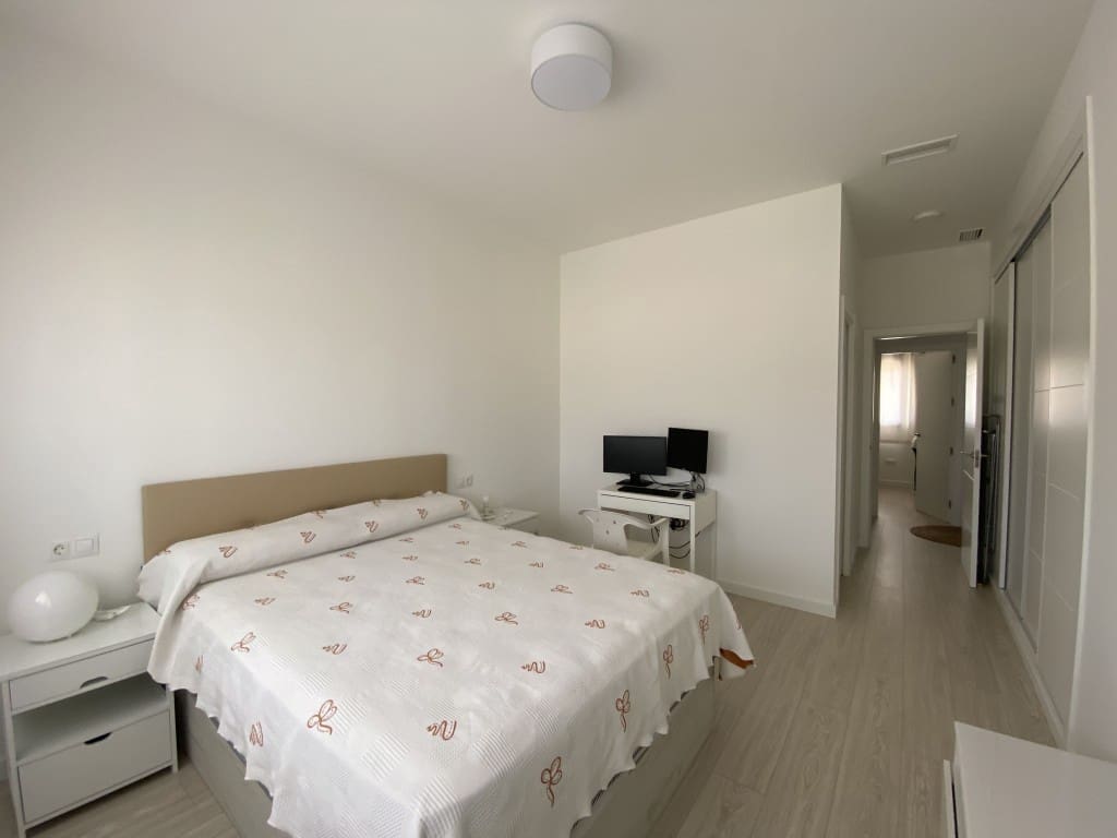 2 sypialnia Mieszkanie na kwatery wakacyjne w Benajarafe z basenem - 1 000 € (Ref: 7769482)