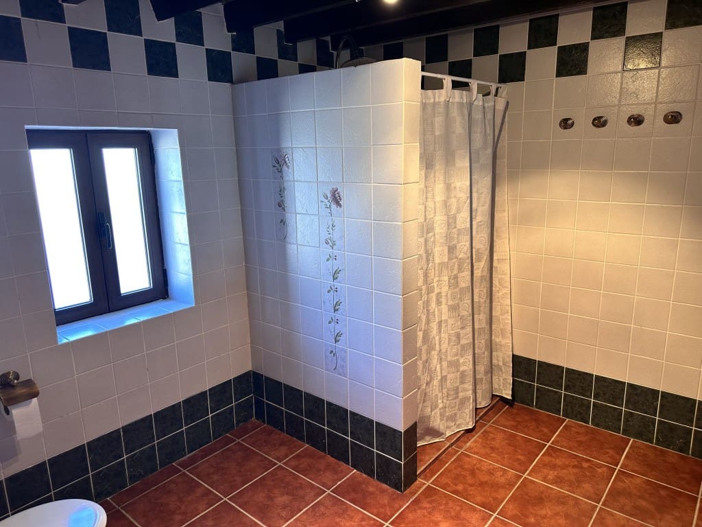 6 soveværelse Finca/Landehus til salg i Comares - € 425.000 (Ref: 7911160)