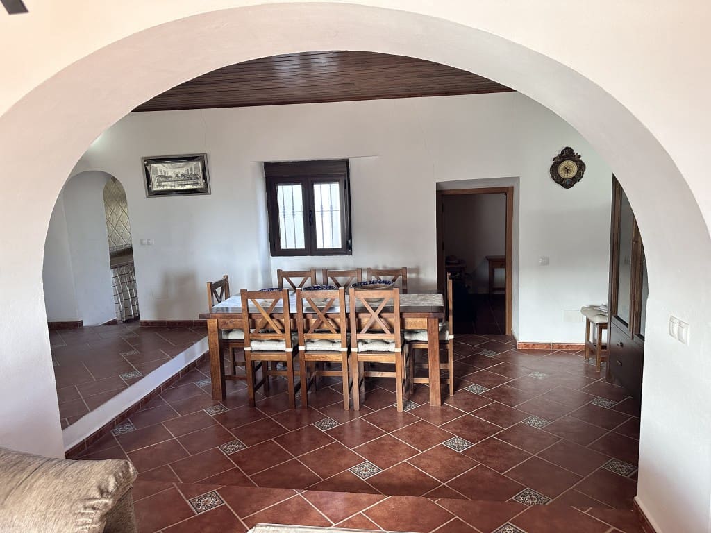 6 soveværelse Finca/Landehus til salg i Comares - € 425.000 (Ref: 7911160)