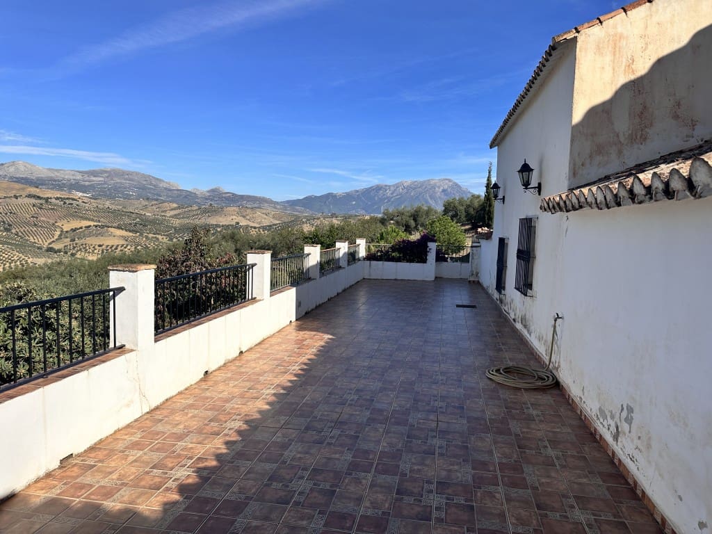 6 soveværelse Finca/Landehus til salg i Comares - € 425.000 (Ref: 7911160)