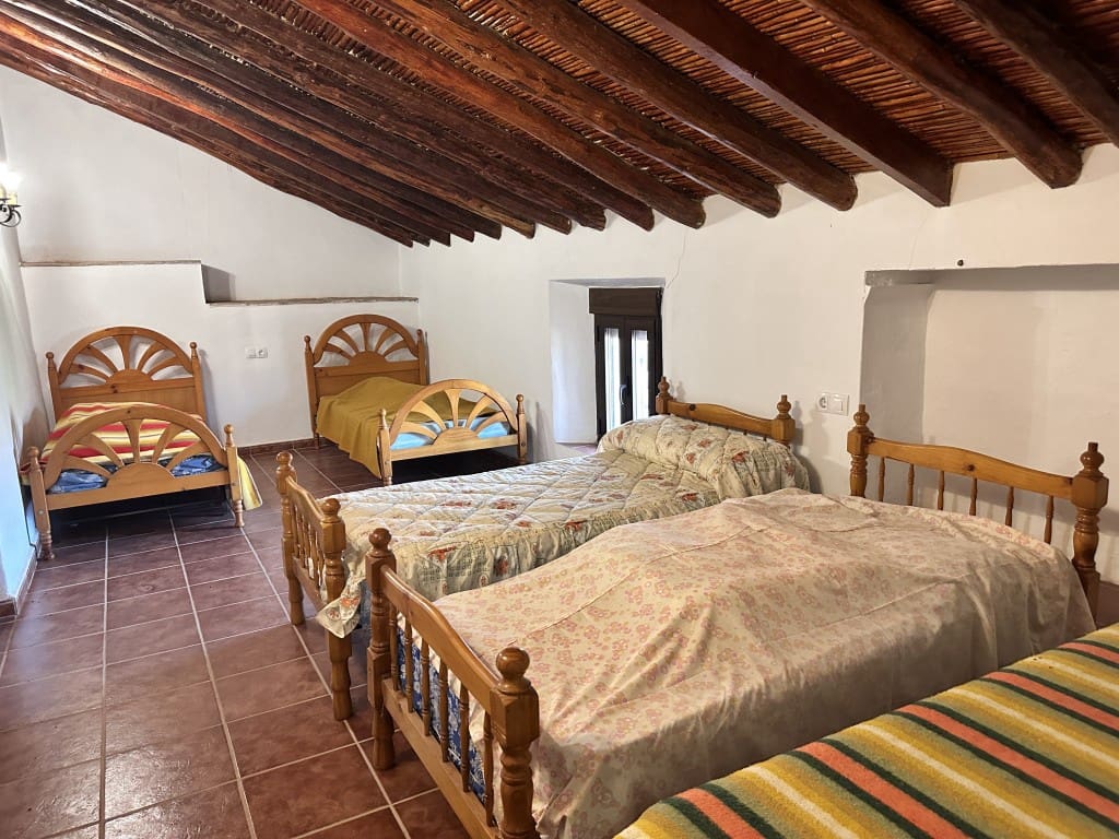 6 soveværelse Finca/Landehus til salg i Comares - € 425.000 (Ref: 7911160)