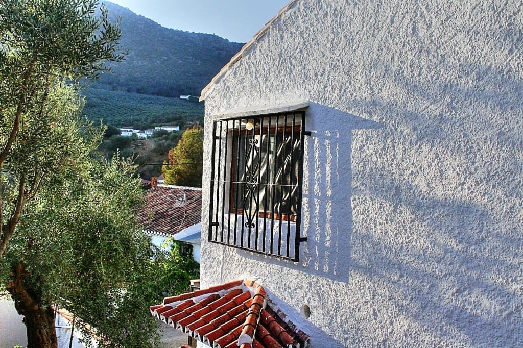 2 soverom Finca/Herregård til salgs i Periana med garasje - € 168 500 (Ref: 8052121)