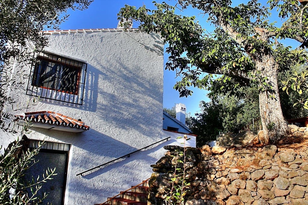 2 soverom Finca/Herregård til salgs i Periana med garasje - € 168 500 (Ref: 8052121)