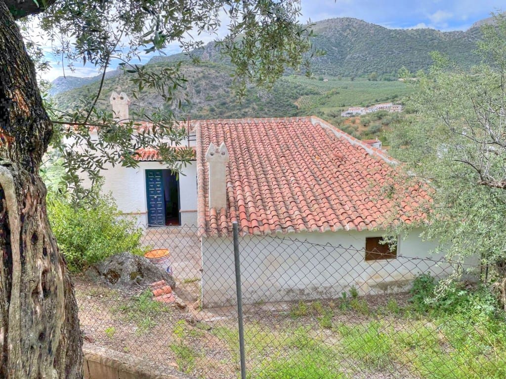 2 soverom Finca/Herregård til salgs i Periana med garasje - € 168 500 (Ref: 8052121)