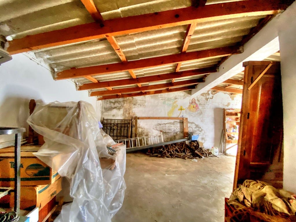 Ruin til salg i Salares - € 50.000 (Ref: 8165037)