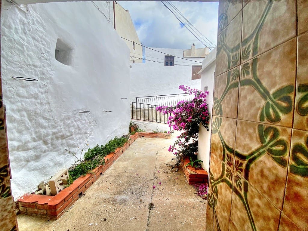 3 sypialnia Dom na sprzedaż w Salares - 80 000 € (Ref: 8168172)