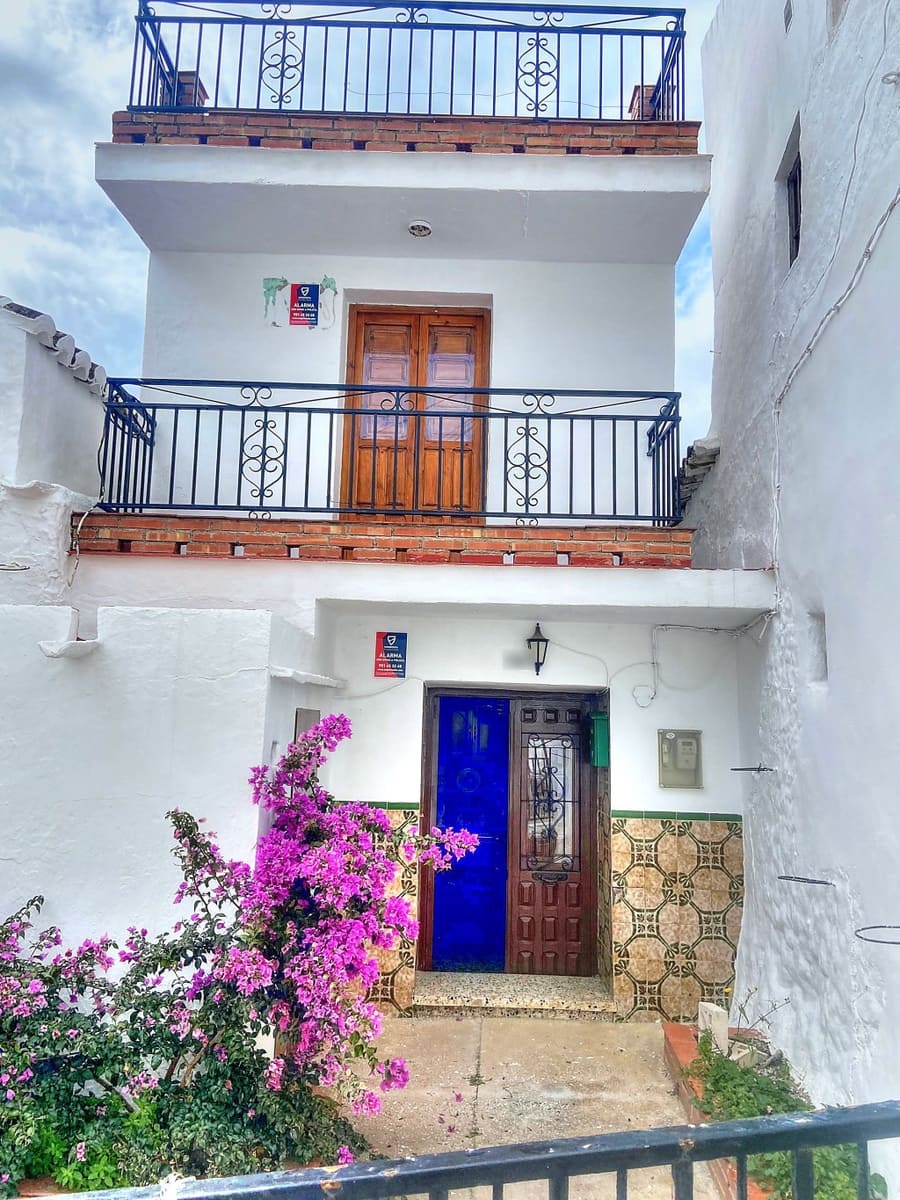 3 sypialnia Dom na sprzedaż w Salares - 80 000 € (Ref: 8168172)