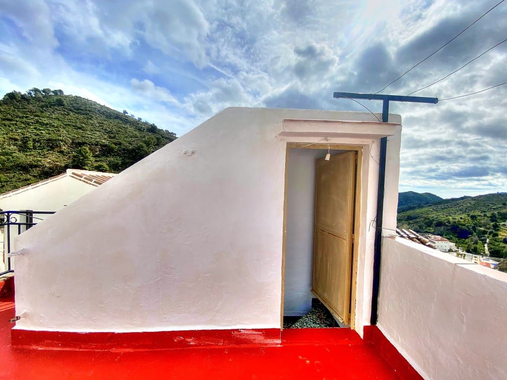 3 sypialnia Dom na sprzedaż w Salares - 80 000 € (Ref: 8168172)