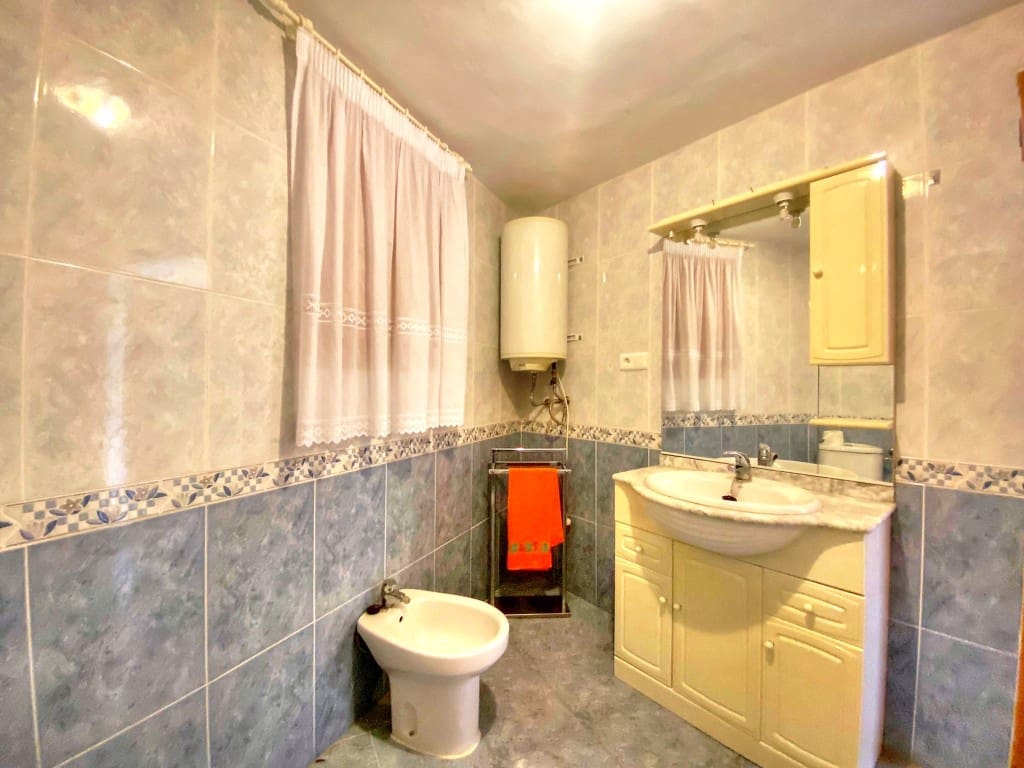 3 sypialnia Dom na sprzedaż w Salares - 80 000 € (Ref: 8168172)