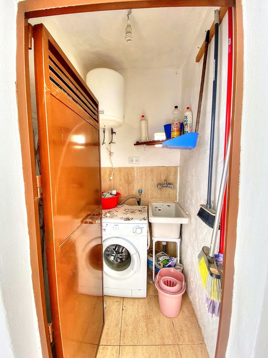 2 soveværelse Byhus til salg i Salares - € 90.000 (Ref: 8171947)