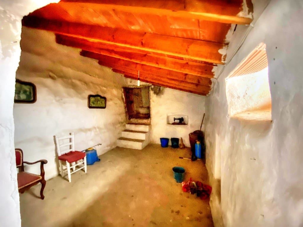 2 soveværelse Byhus til salg i Salares - € 46.000 (Ref: 8182035)