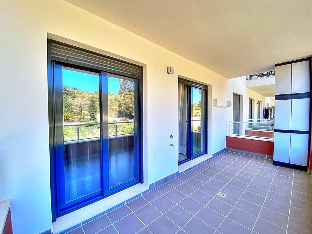 2 bedroom Flat for rent in Benajarafe with pool garage - € 900 (Ref: 8213347)