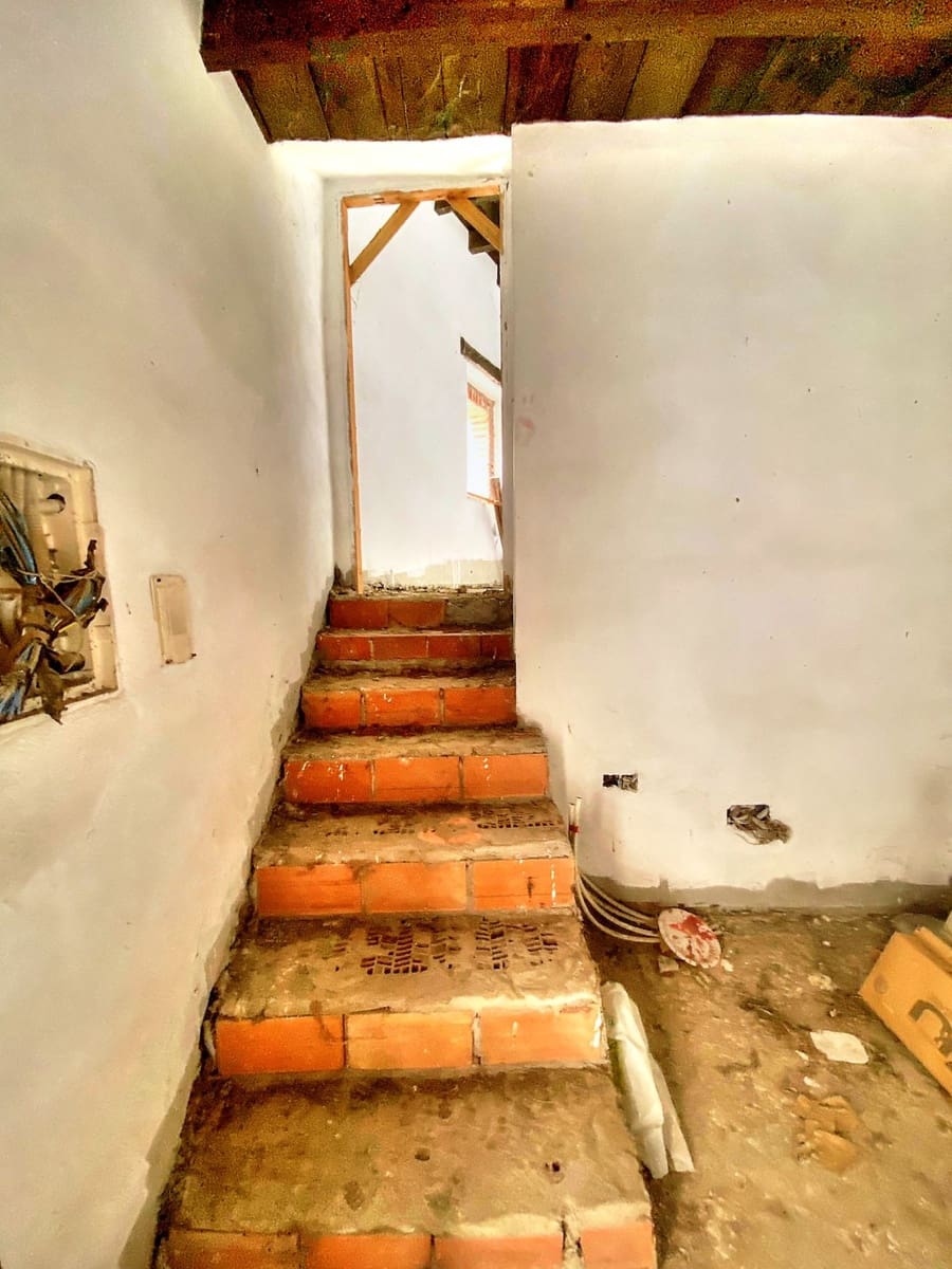 4 sypialnia Finka/Dom wiejski na sprzedaż w Salares - 150 000 € (Ref: 8252279)