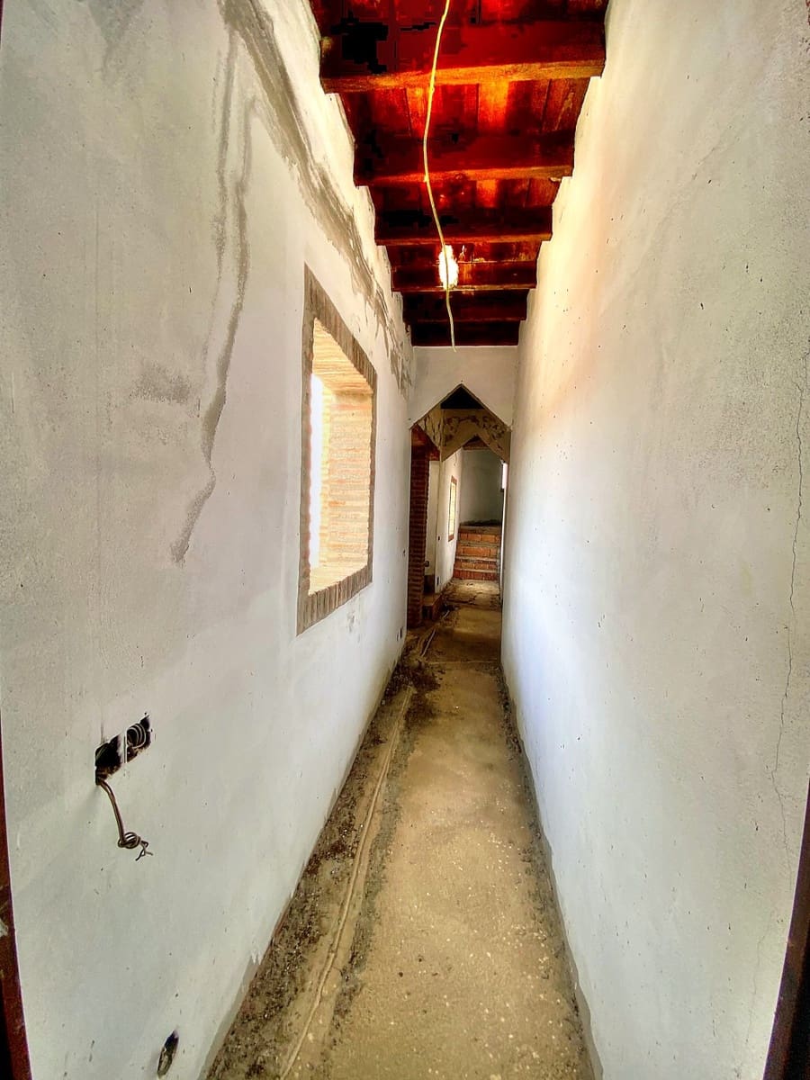 4 sypialnia Finka/Dom wiejski na sprzedaż w Salares - 150 000 € (Ref: 8252279)