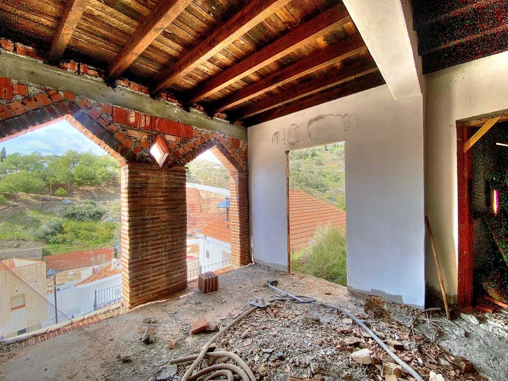 4 sypialnia Finka/Dom wiejski na sprzedaż w Salares - 150 000 € (Ref: 8252279)