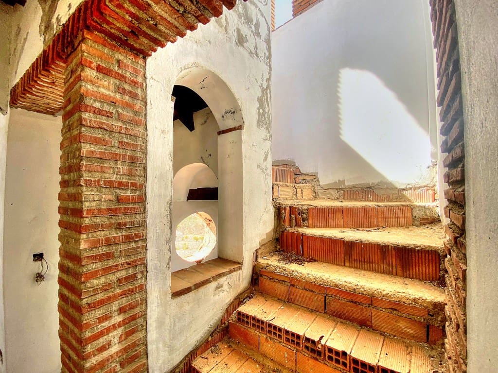 4 sypialnia Finka/Dom wiejski na sprzedaż w Salares - 150 000 € (Ref: 8252279)