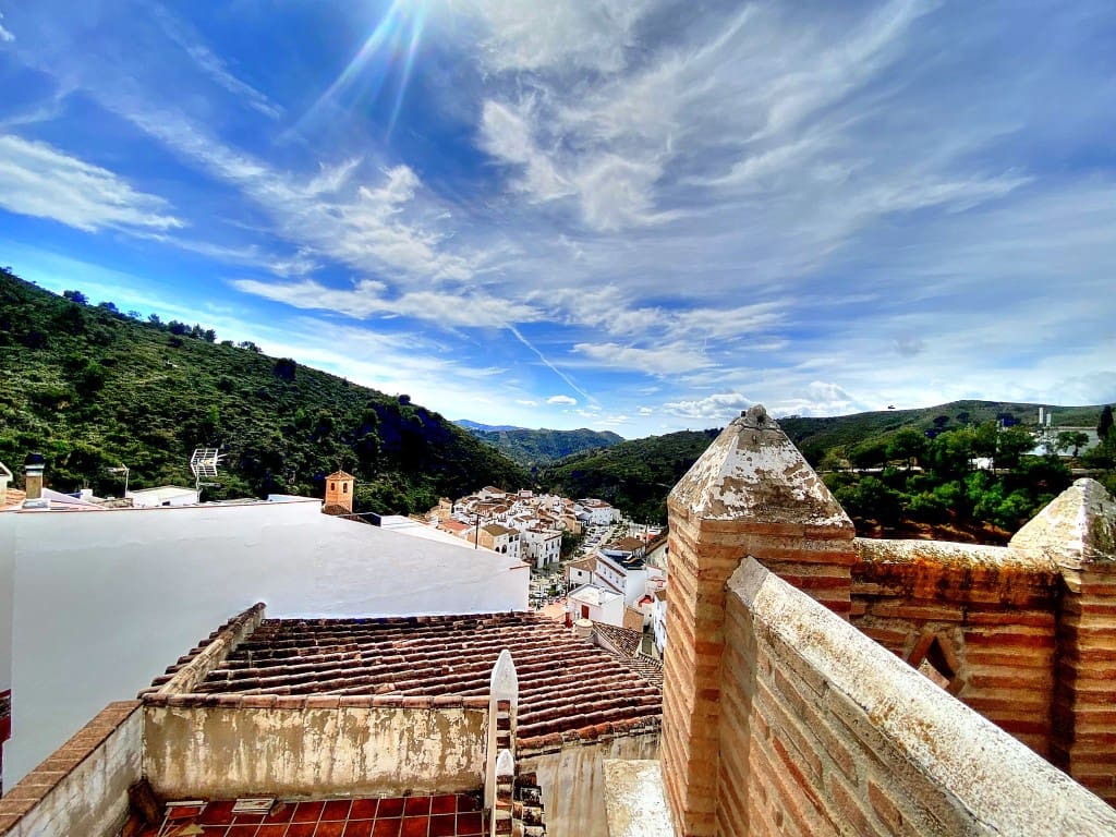 4 sypialnia Finka/Dom wiejski na sprzedaż w Salares - 150 000 € (Ref: 8252279)