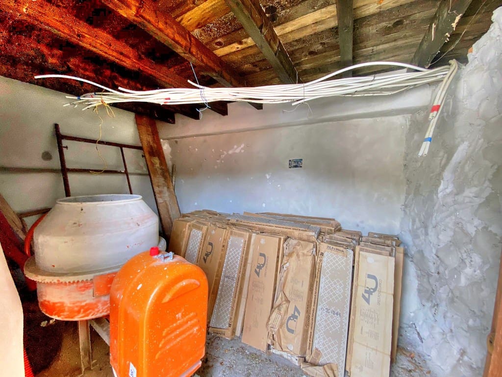 4 sypialnia Finka/Dom wiejski na sprzedaż w Salares - 150 000 € (Ref: 8252279)