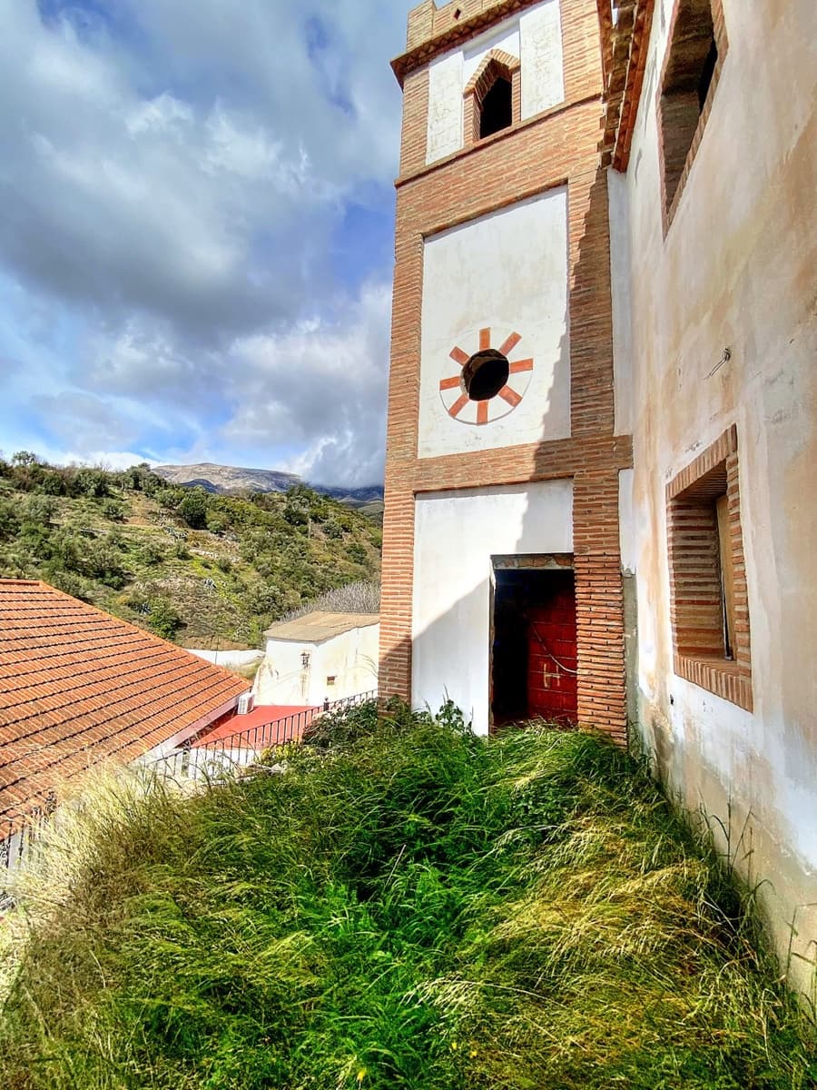 4 sypialnia Finka/Dom wiejski na sprzedaż w Salares - 150 000 € (Ref: 8252279)