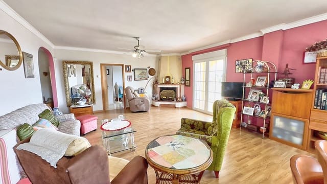 3 soveværelse Villa til salg i Benajarafe, Vélez-Málaga med swimmingpool garage - € 575.000 (Ref: 8322529)