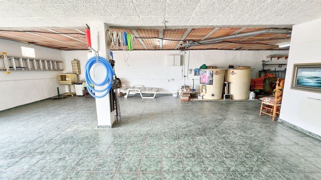 3 soveværelse Villa til salg i Benajarafe med swimmingpool garage - € 575.000 (Ref: 8322529)