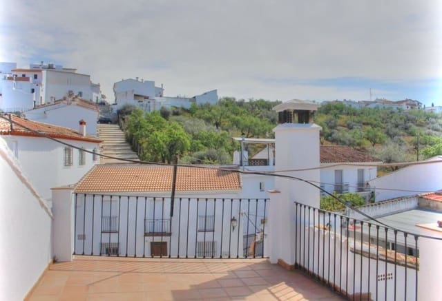 3 soveværelse Byhus til salg i Riogordo med garage - € 186.000 (Ref: 8331466)