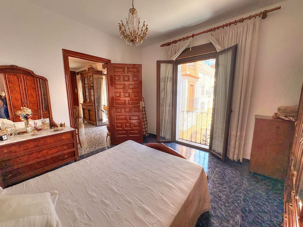 3 quarto Casa em Banda para venda em Riogordo com garagem - 186 000 € (Ref: 8331466)