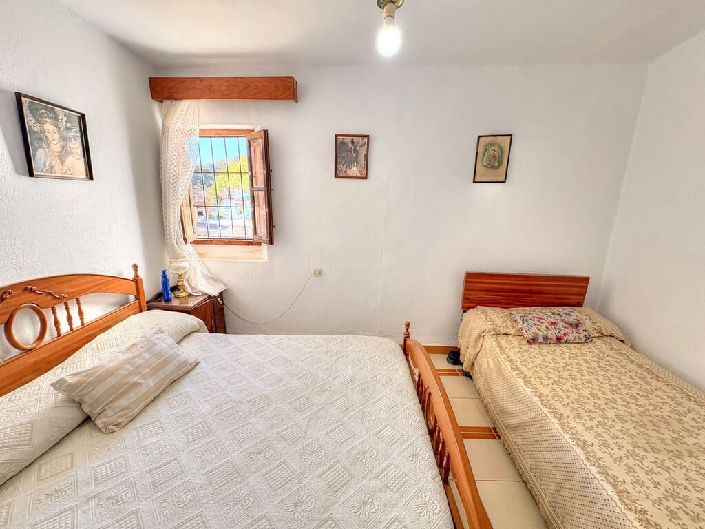 3 quarto Casa em Banda para venda em Riogordo com garagem - 186 000 € (Ref: 8331466)