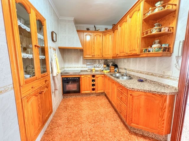 3 chambre Maison de Ville à vendre à Riogordo avec garage - 186 000 € (Ref: 8331466)