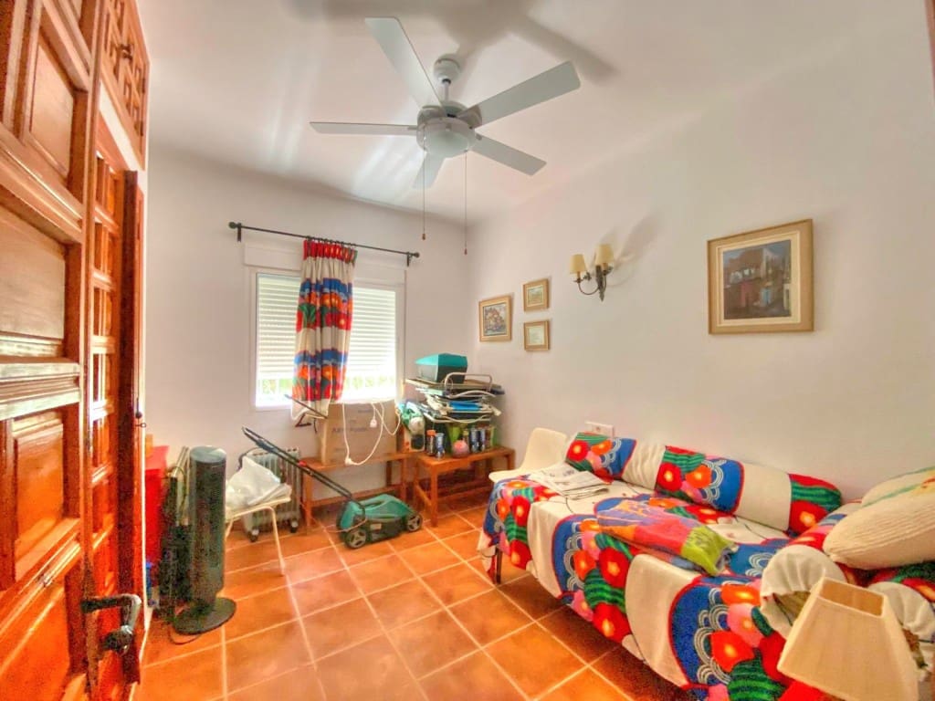 3 camera da letto Villa da affittare in Benajarafe - 1.500 € (Rif: 8487303)