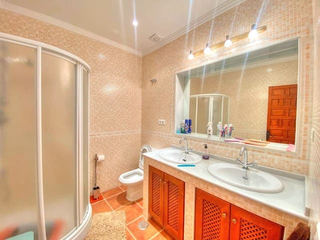 3 camera da letto Villa da affittare in Benajarafe, Vélez-Málaga - 1.500 € (Rif: 8487303)