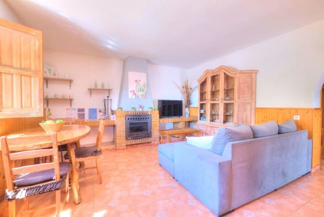 3 bedroom Finca/Country House for sale in Sayalonga with pool - € 390,000 (Ref: 8490882)