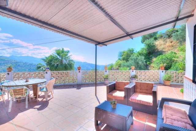 3 bedroom Finca/Country House for sale in Sayalonga with pool - € 390,000 (Ref: 8490882)