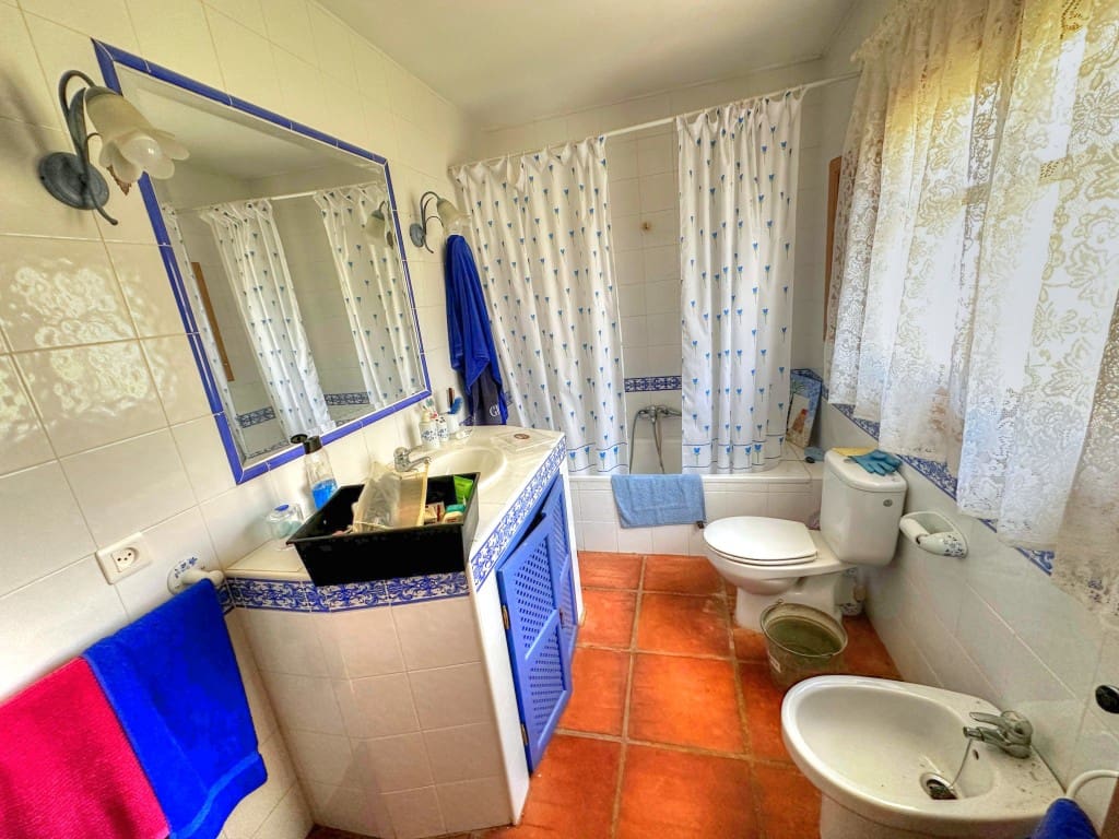 2 chambre Finca/Maison de Campagne à vendre à Colmenar avec piscine - 180 000 € (Ref: 8494899)