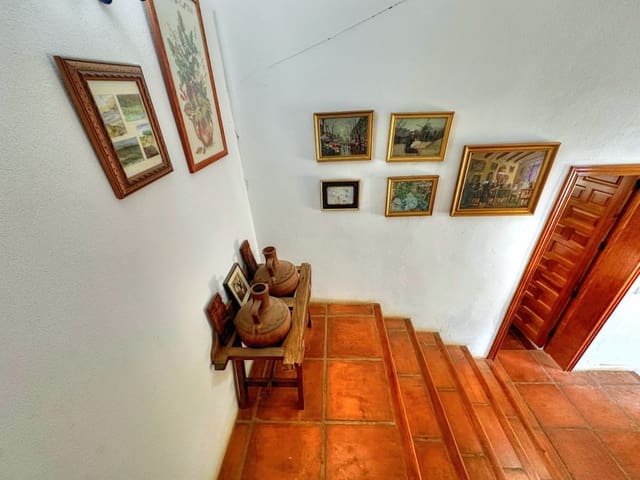 2 chambre Finca/Maison de Campagne à vendre à Colmenar avec piscine - 180 000 € (Ref: 8494899)