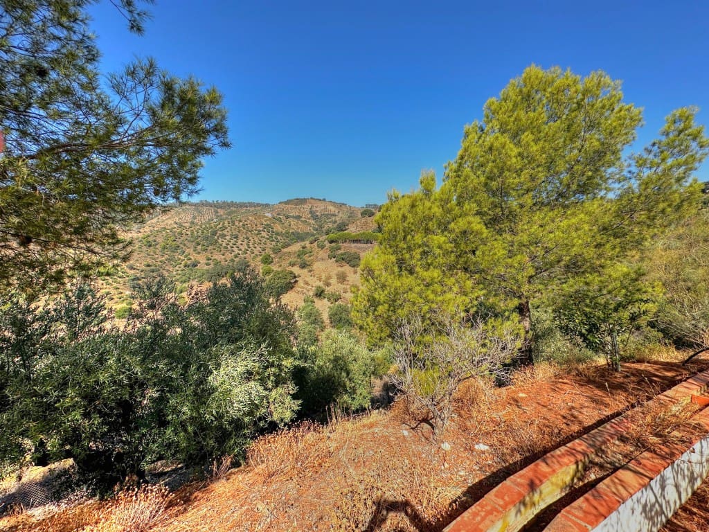 2 chambre Finca/Maison de Campagne à vendre à Colmenar avec piscine - 180 000 € (Ref: 8494899)