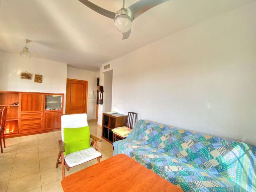 2 sovrum Lägenhet att hyra i Benajarafe med pool - 900 € (Ref: 8505566)