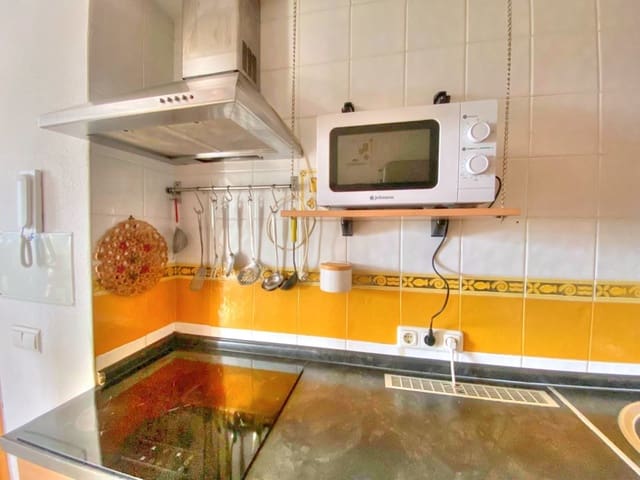 2 bedroom Flat for rent in Benajarafe, Vélez-Málaga with pool - € 900 (Ref: 8505566)